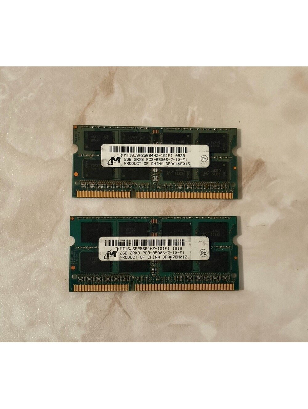 Lot of 2 Micron 2GB PC3-8500S DDR3 1066MHz Laptop RAM 4GB Total MT16JSF25664HZ